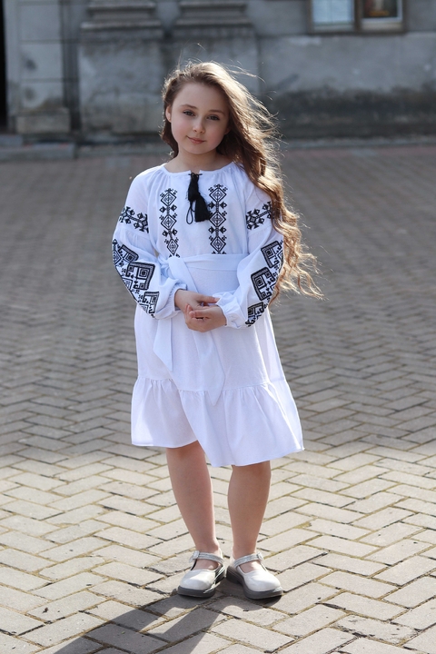 5378 Сукня-вишиванка 4-10