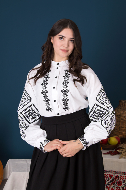 5597 Вишиванка-01